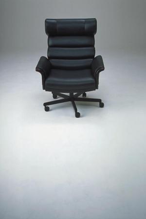 アジアンテイストの家具が欲しい人