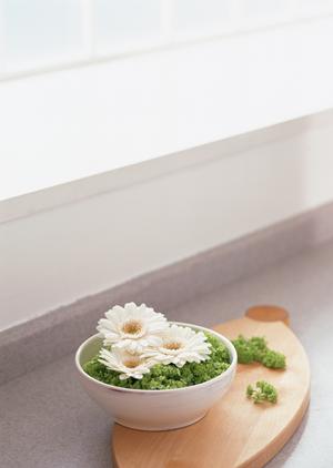 高品質で雰囲気のいいテーブルランプ