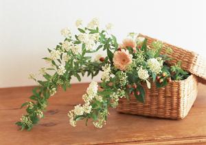 激安価格の玄関ドアの商品と取り付け工事